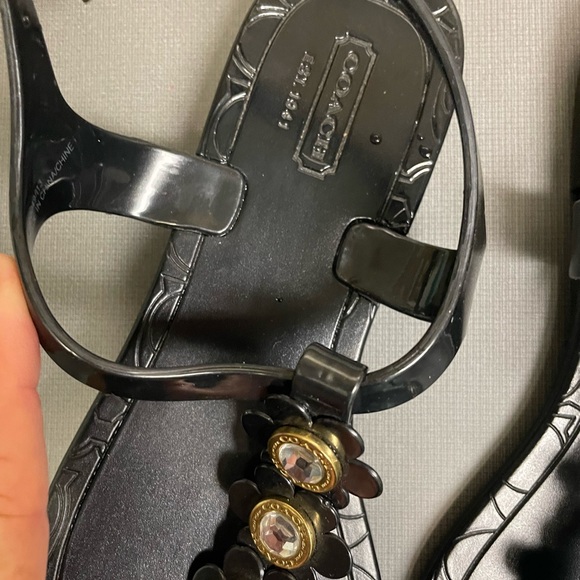 Coach black jelly t strap thong sandals 6B A4584 gold crystal  flowers. - Picture 6 of 9